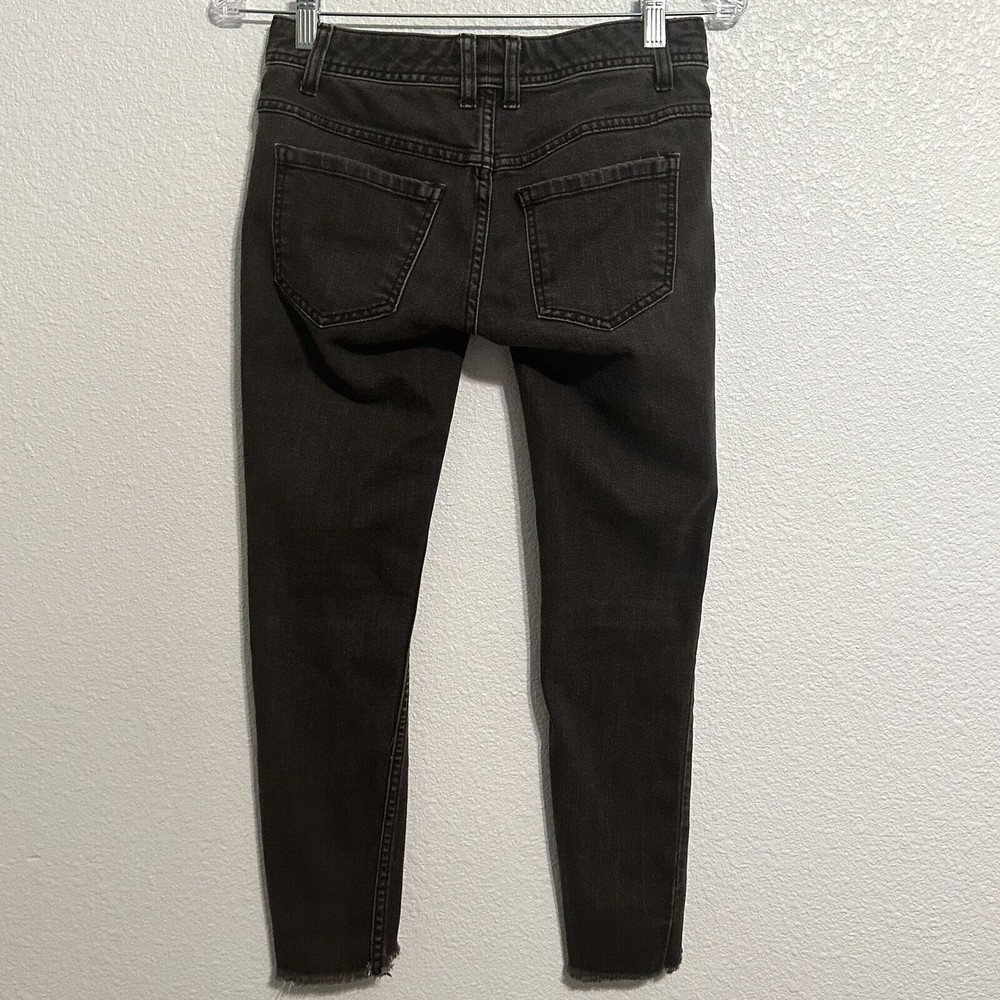Free People Jeans Womens Size 25 Black Denim Pants Raw Hem Distressed 27x24 - Picture 4 of 8
